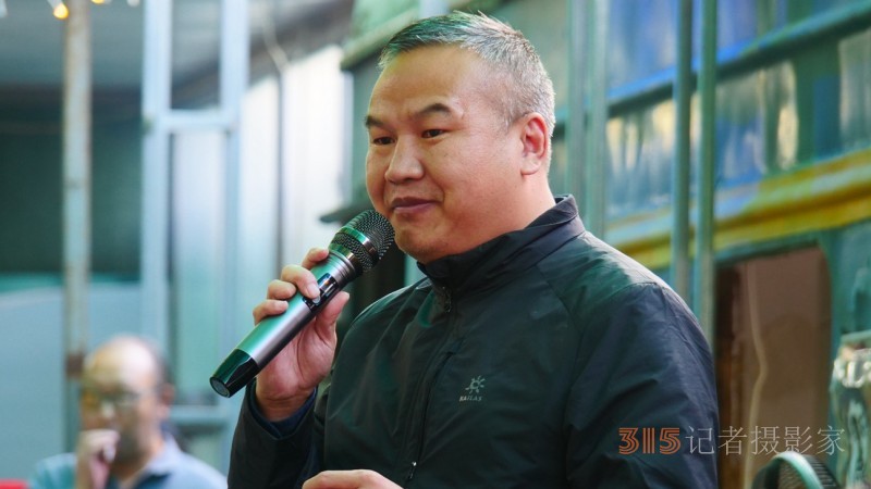 藍(lán)色老虎之聲：詩人藝術(shù)家紀(jì)念于貞志朗誦會在京舉辦